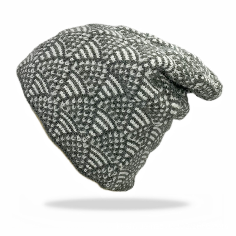 High quality design, men and women New Warm Ear Protection Thick Knitted Hat Casual Fashion Grid Windproof Skiing Jacquard Hoodie