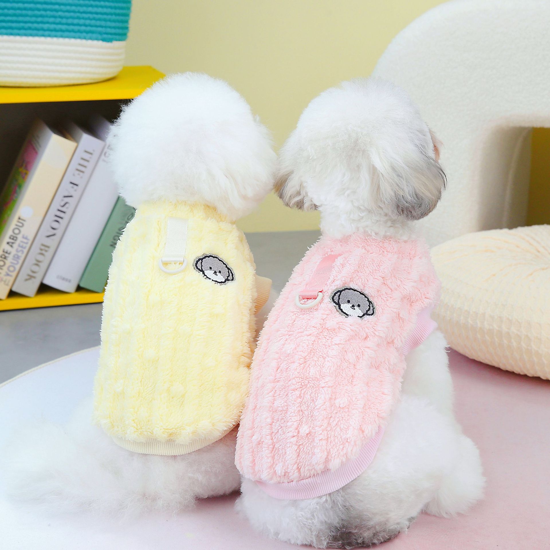 Dog Apparel Supplier Autumn Winter New Design Dog Outdoor Warm Vest Pink Simple Dog Clothes
