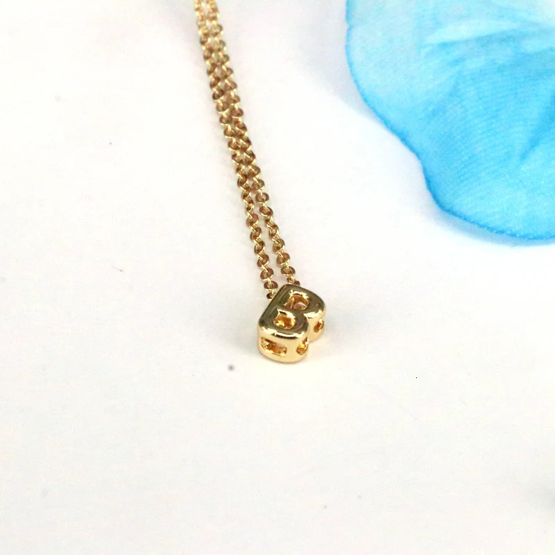 10pcs Fashion Initials Pendant Letter Name Necklace Womens Gold Chain from A to Z Letter Charm Jewelry 241106