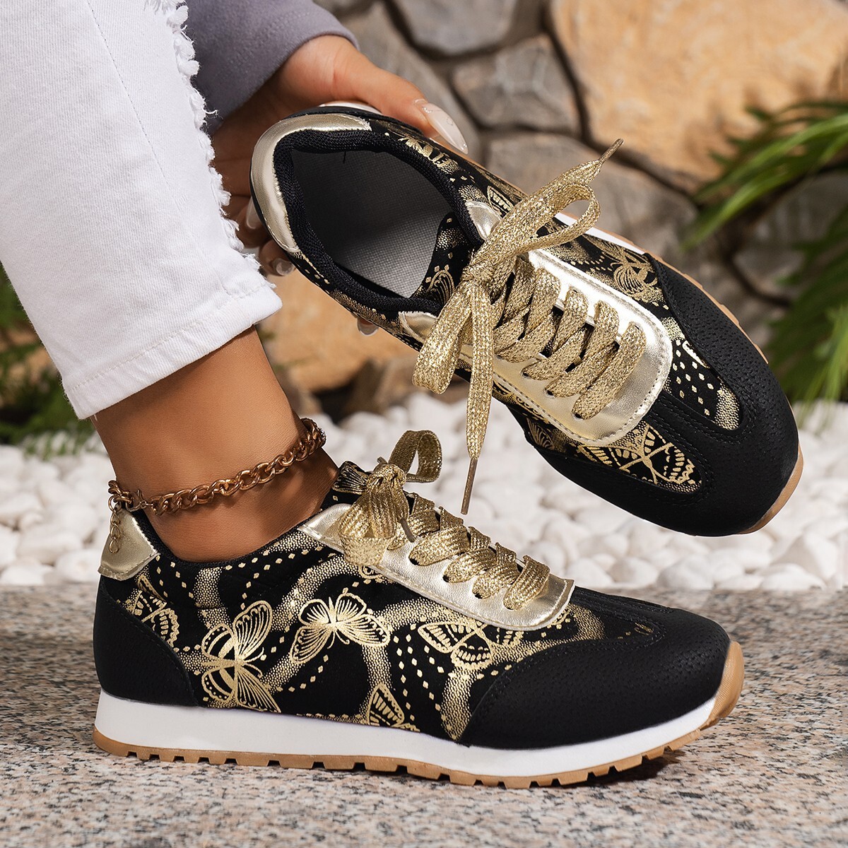 Comfort-Focused TEMU Women's Flat Shoes - Available in Large Sizes for Spring 2024