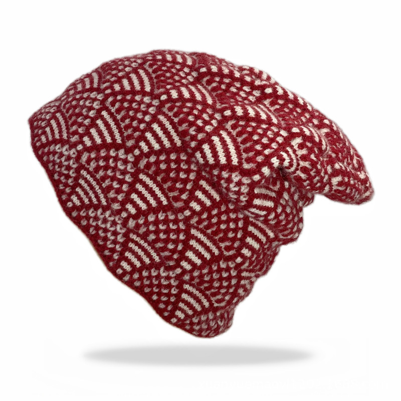 High quality design, men and women New Warm Ear Protection Thick Knitted Hat Casual Fashion Grid Windproof Skiing Jacquard Hoodie