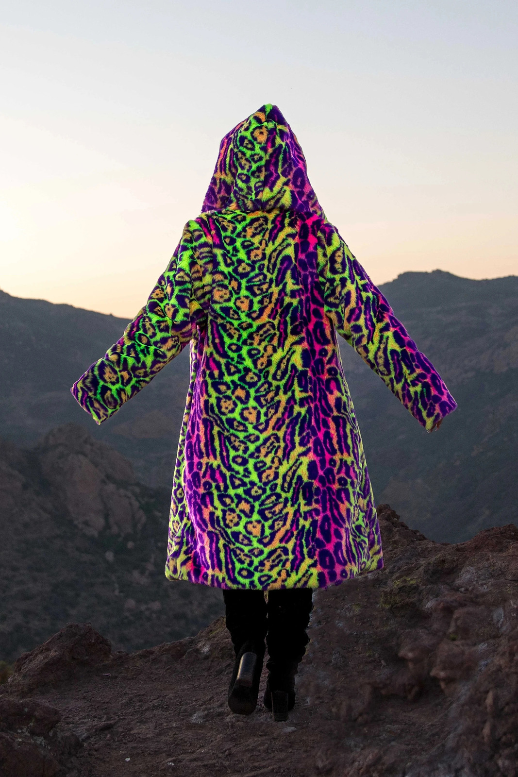 Womens Faux Fur Jacket Long Autumn And Winter Coat For Women In Neon Glitzy Leopard Print Hooded 241104