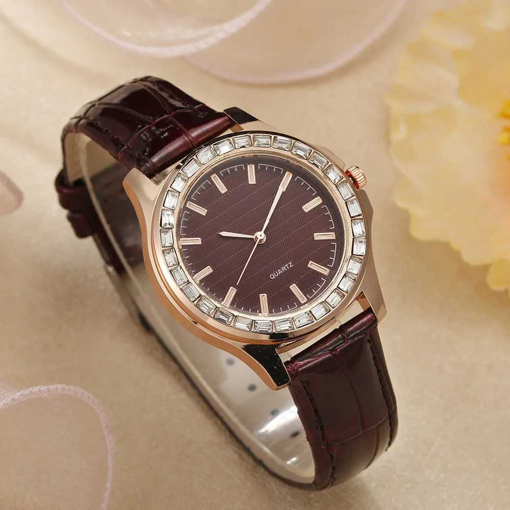 Luxury large dial womens brand diamond set quartz watch fashion 2023 new simple leather Wens watch X241106