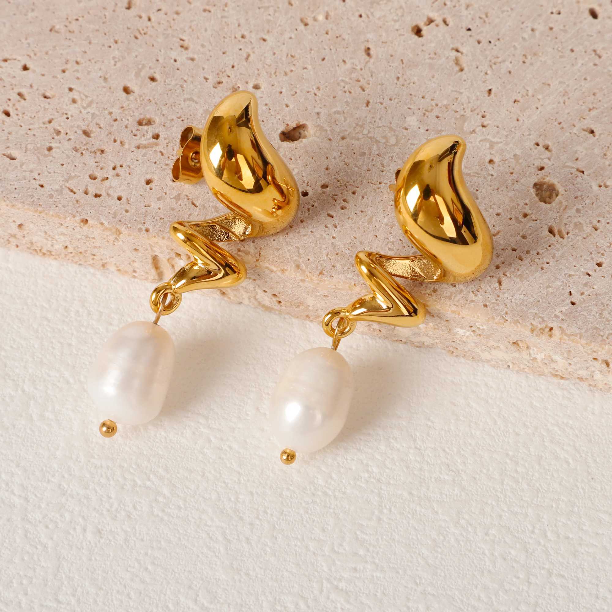 High quality natural pearl spiral stainless steel drop earrings gold trendy exquisite fashion jewelry X241106