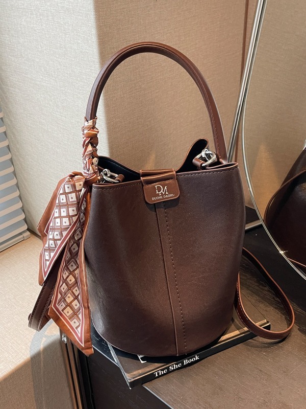 High End Design Bucket Bag For Bags Handbags Women Autumn Versatile Single Shoulder Crossbody Handbag Designer