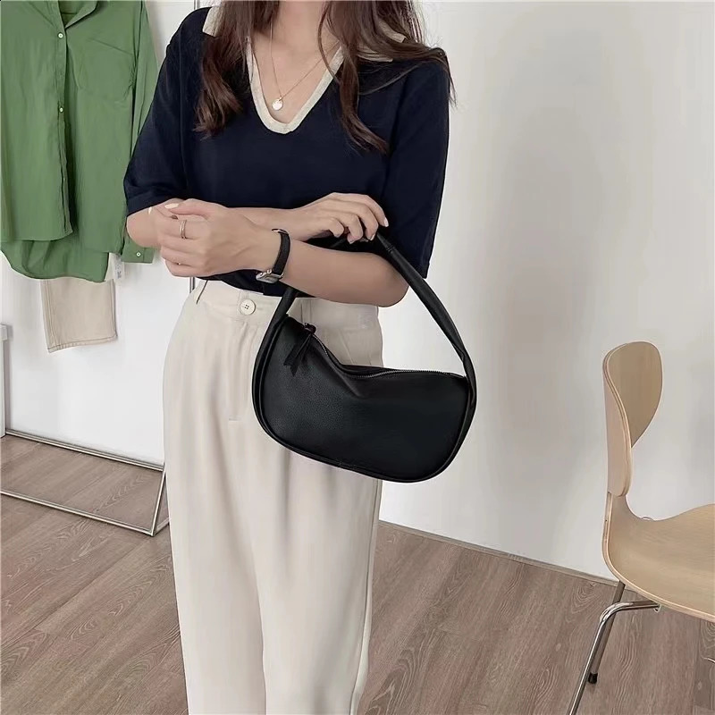Solid color simple fashion soft leather handbag all-around bag submission date daily armpit bag small garbage bag 241105