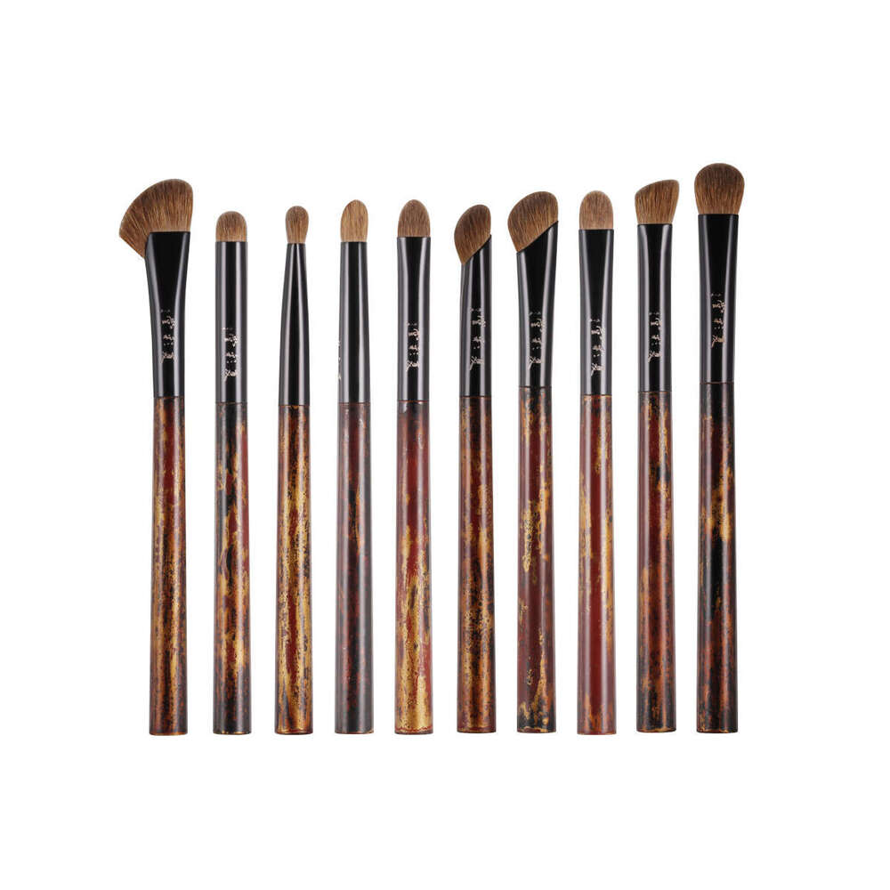 Professional Handmade Make Up Kit 10Pcs Eye Shadow Brush Soft Resilient Weasel Hair Raw Lacquer Handle Makeup Brushes Set