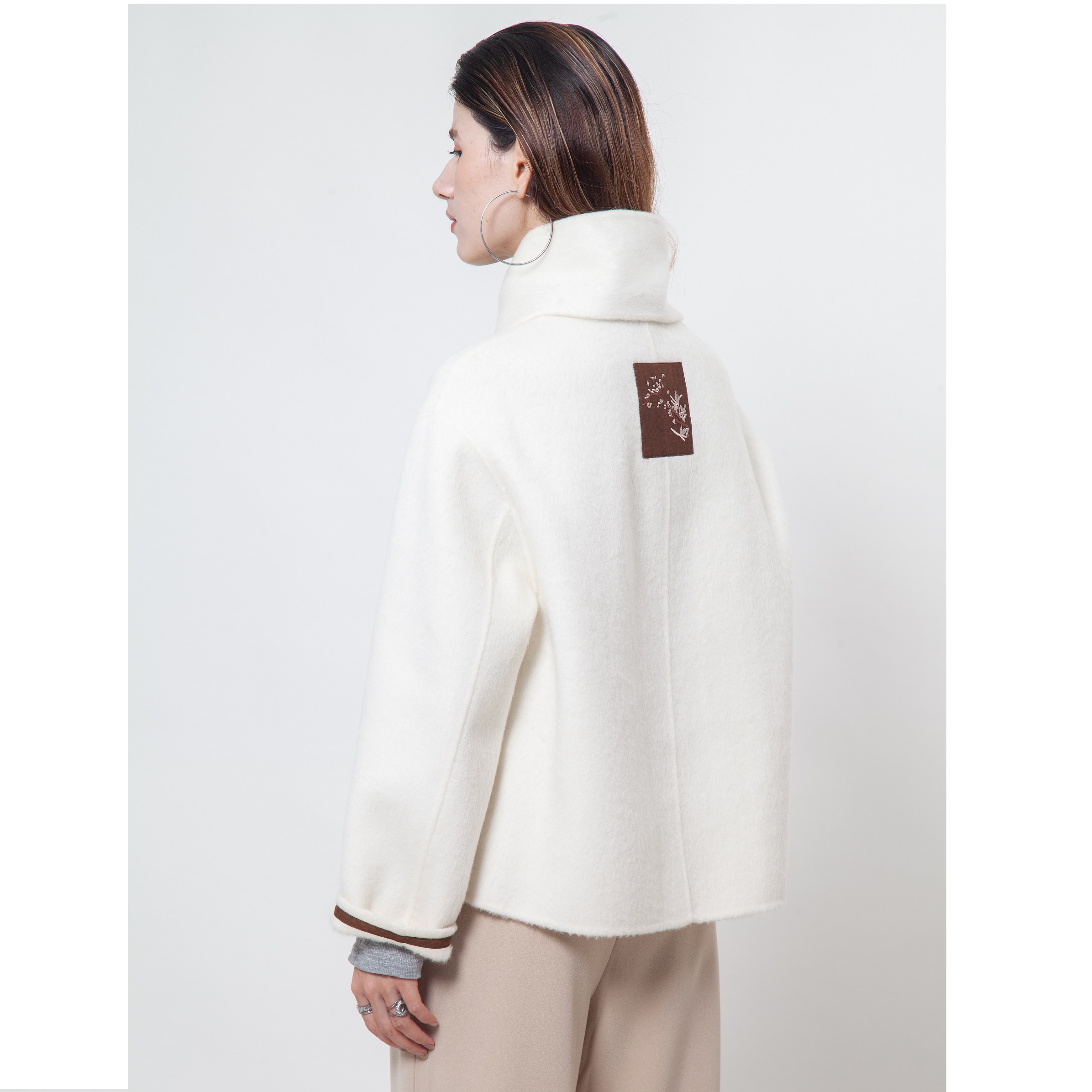 Women's Embroidered Wool Coat - Color Contrasting Collarless Overcoat with Scarf for Winter Warmth (2024 AW Collection)
