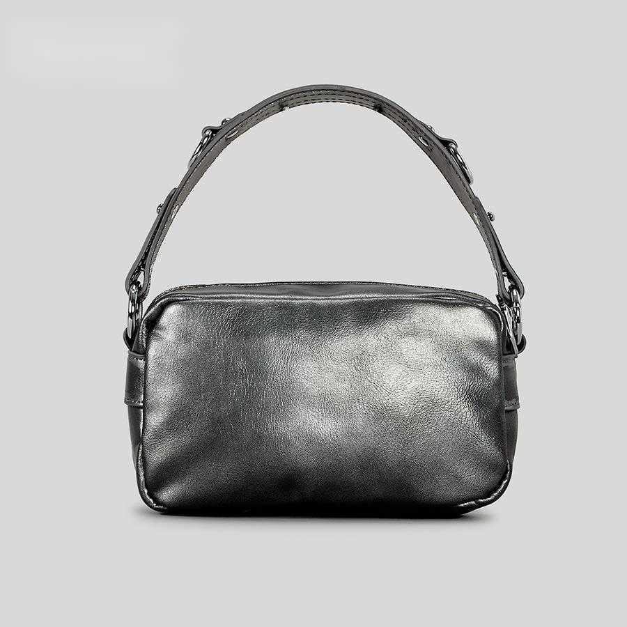 Small design, high-end multi pocket handheld small square bag, fashionable single shoulder crossbody camera bag women 241115