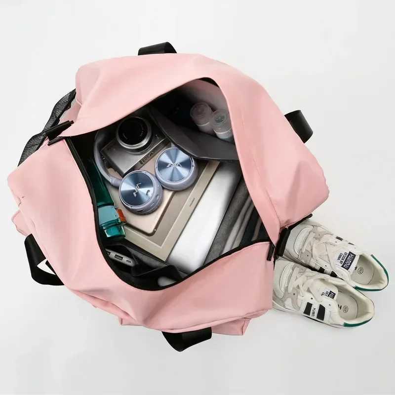 Large acity Dry and Wet Separation Travel Bag with Shoe Bin Can Be Set Rod Box Portab Sports Bag Fitn Gym BagXJ241106