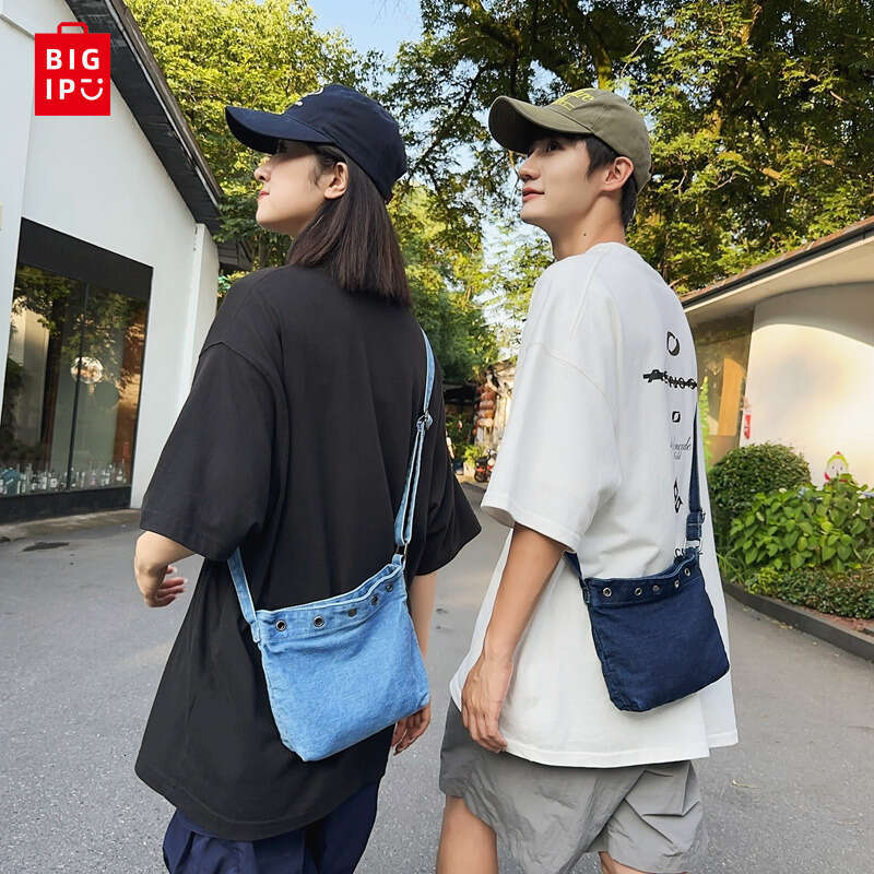 Designer Bag 2024 Summer New Denim Canvas Bag Simple Casual Crossbody Bag Mobile Phone Bag Commuter Shoulder Bag