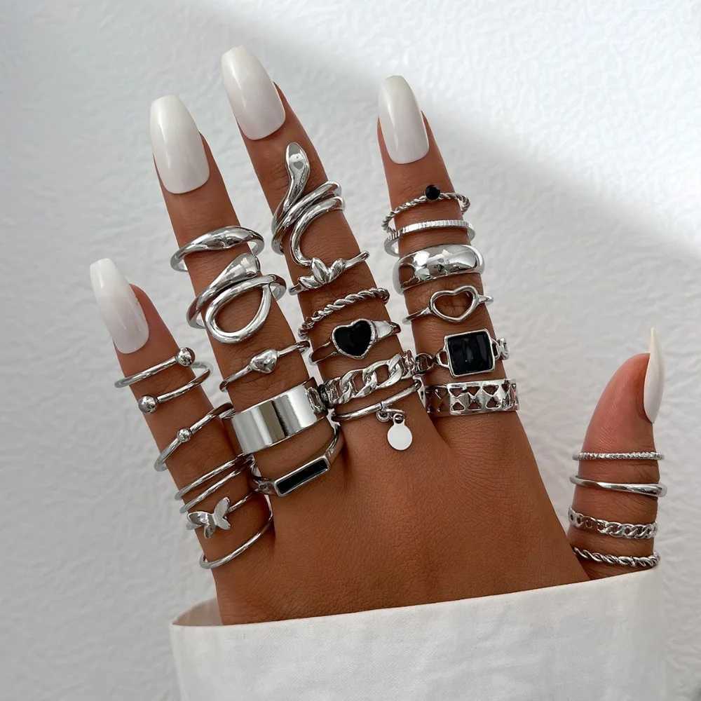 Up to 27 pieces of vintage snake ring set suitable for warm metal gold-plated Geely hollow finger rings jewelry gifts X241106