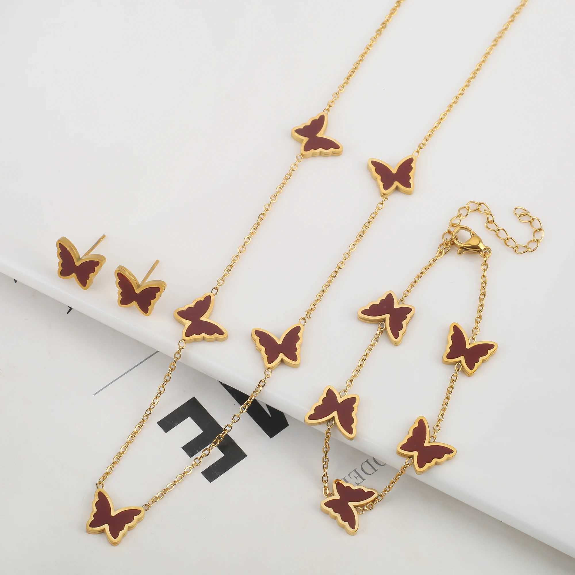 New shell single-sided stainless steel 18K gold-plated luxury jewelry set Wens high-quality waterproof gift X241106