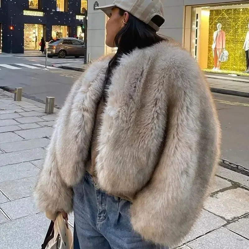 Lconic Street Fashion y Gardient Cropped Faux Fur Coat Women Winter Cool Girls Fluffy Short Jacket 241104