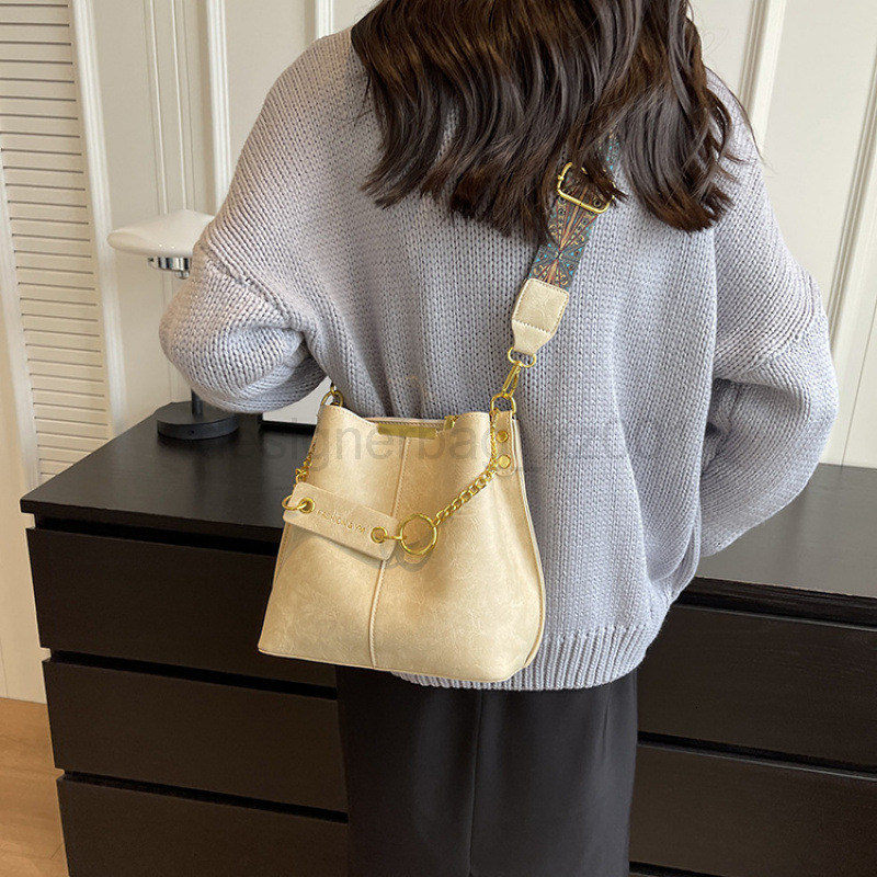 Bag Classic Designer Fashion 10a Top Nikiduncks Woman Handbagevening Bags This Years Popular Small for Womens Autumn 2024 New Fashionab