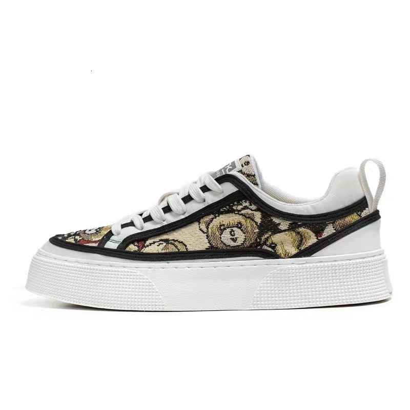 Thick soled for summer 2024, new breathable teddy bear printed canvas shoes, trend versatile men's casual shoes