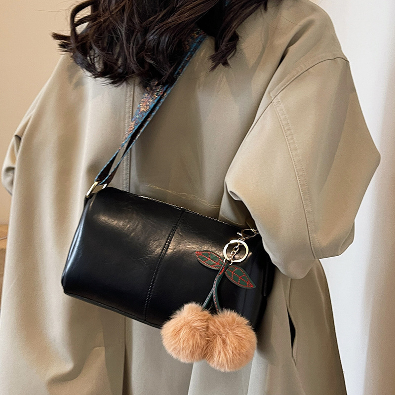 New high-capacity women's bag with PU texture soft leather shoulder bag, fashionable and simple solid color handbag, retro casual bucket bag