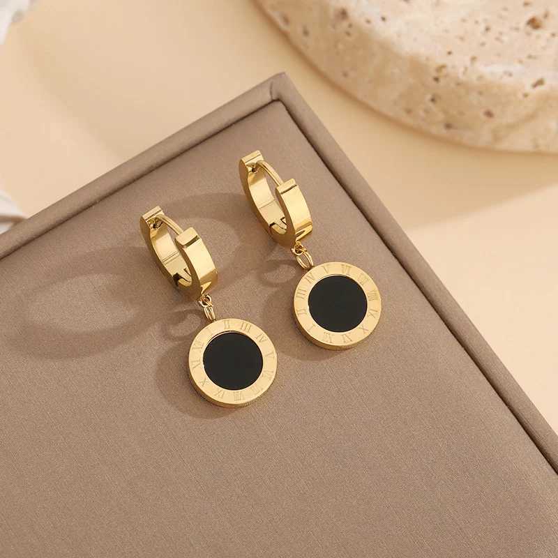 Fl 304 stainless steel black and white shell Ran digital O chain necklace bracelet earrings womens jewelry set X241106