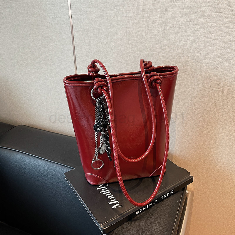 Bag Designer Fashion Classic 10a Top Nikiduncks Woman Handbagevening Bags New Autumn and Winter Handheld Highend Single Shoulder Niche