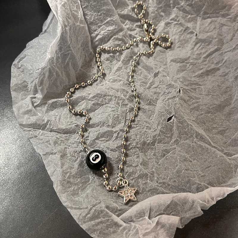 Retro fashion leather rope star pendant necklace suitable for mens antique silver jewelry accessories Y2k aesthetics X241106
