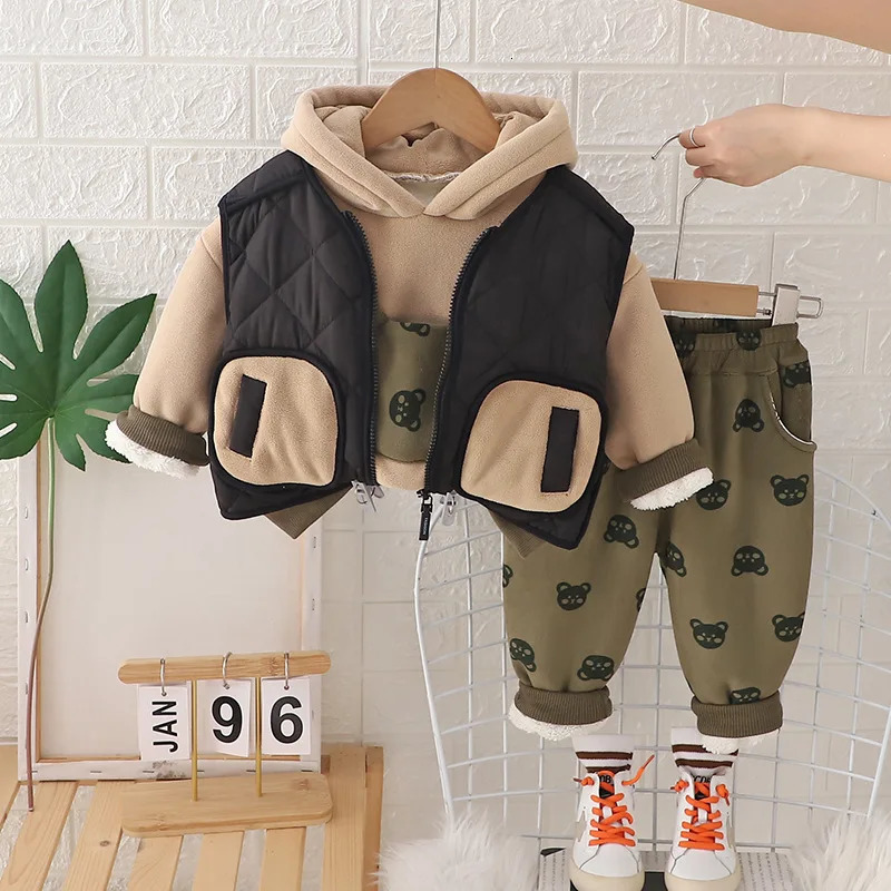 Winter Baby Hooded Cotton Coat Long Sleeve Set for Boys and Girls Vest with Velvet and Thickened Casual Three Piece Set 241106
