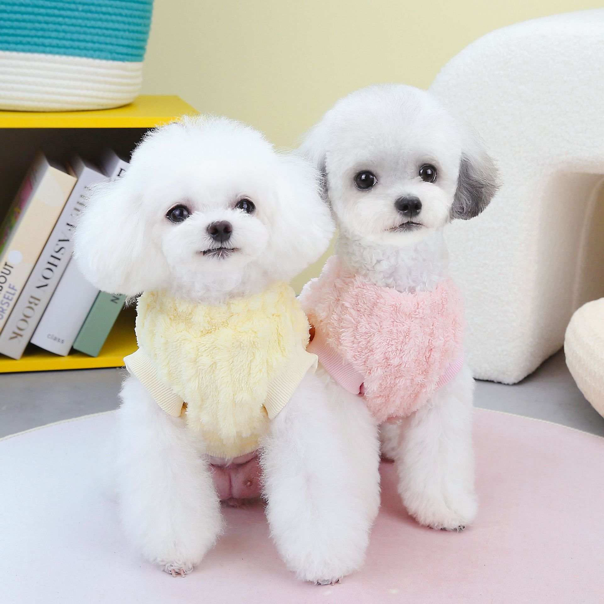 Dog Apparel Supplier Autumn Winter New Design Dog Outdoor Warm Vest Pink Simple Dog Clothes