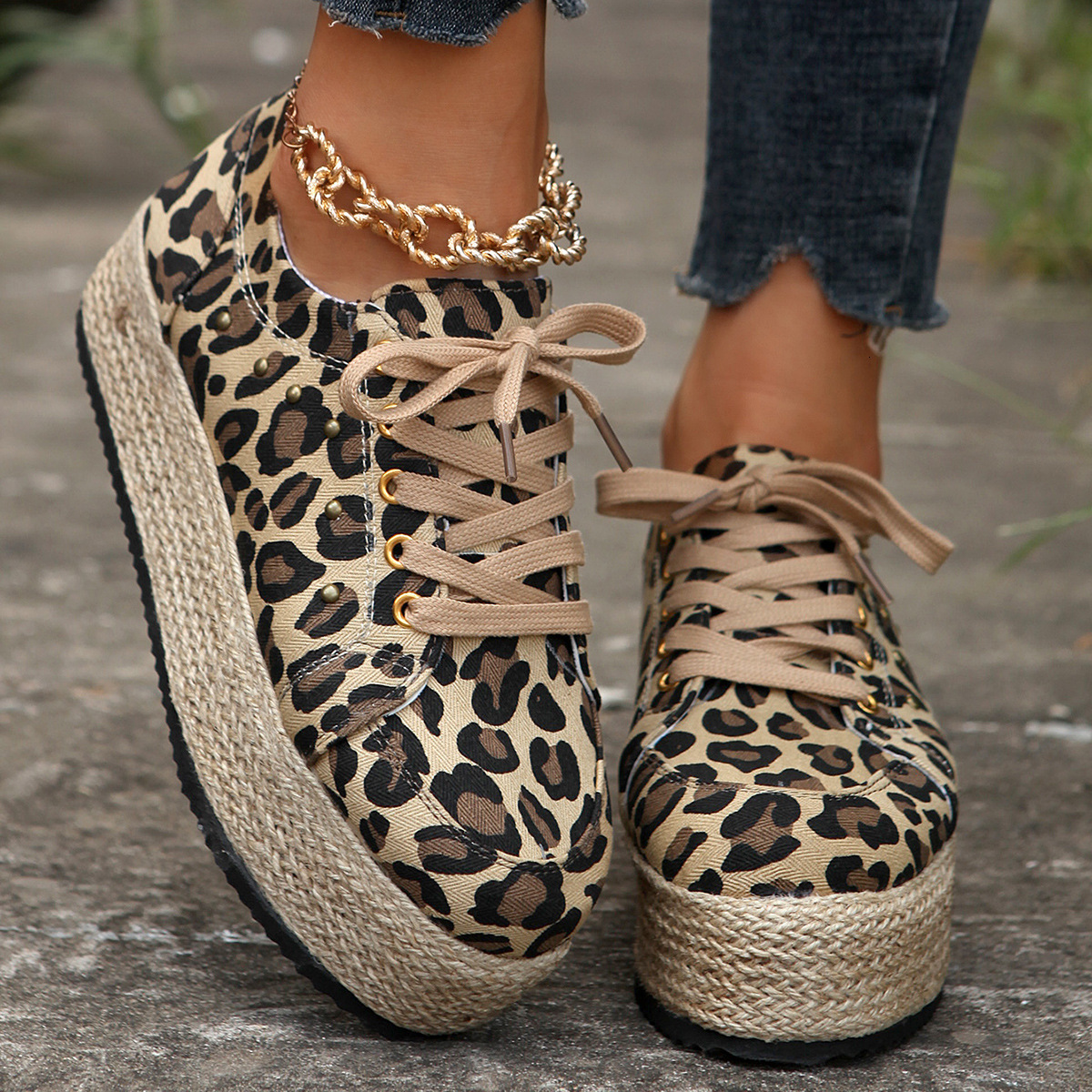 2024 Spring and Autumn New Large Front Strap Round Head Hemp Rope Casual Leopard Pattern Thick Bottom Women's Single Shoes 43