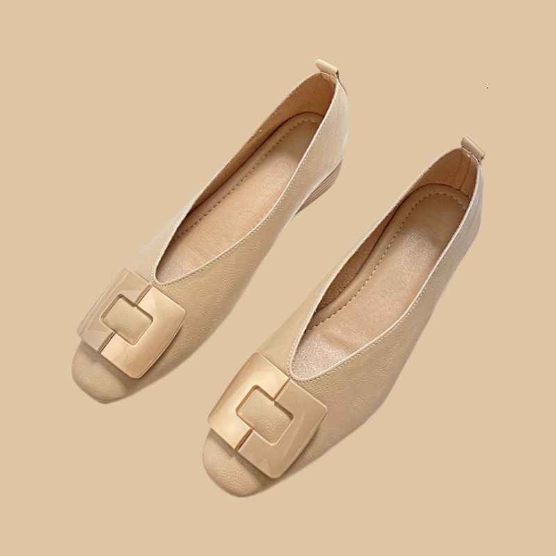 Low color blocked buckle for women's autumn new versatile coarse heel French grandma square toe shallow mouth flat sole single shoes