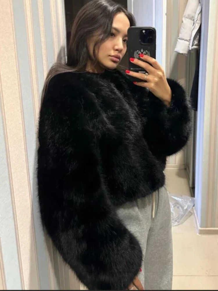 Autumn Winter Fashion Gradient Fluffy Fur Coat Women High Street y Faux Fox Jacket Female Overcoats 241104