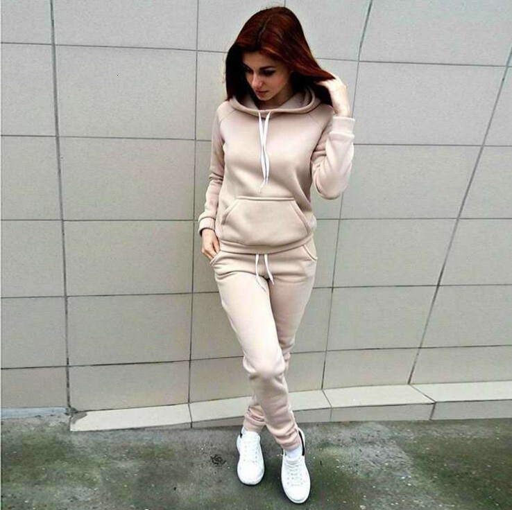 New Designer Hooded Sweater Women's Fashion Sports Set Solid Color Wool Women's Fashion Hoodie