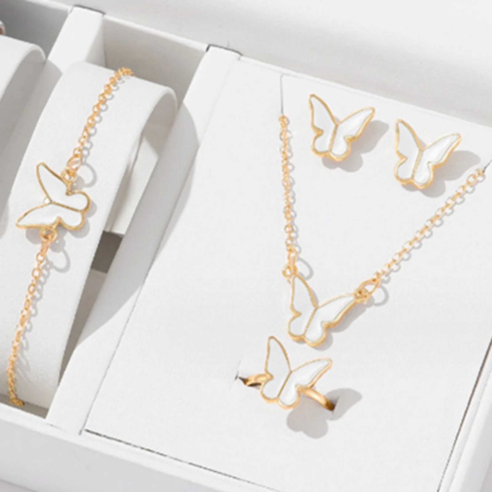 Warm luxury watch set shaped jewelry and watch gifts for business meetings and dates X241106