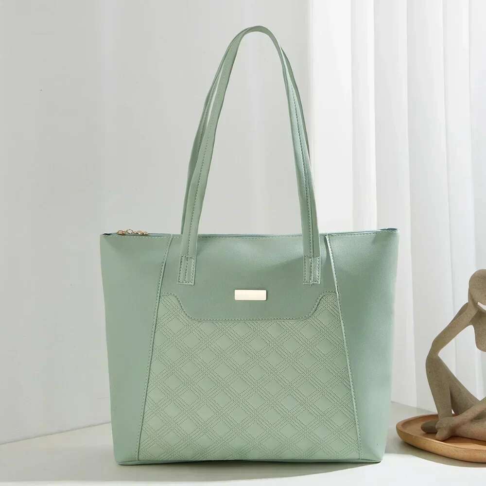 Designer Bag Autumn And Winter New Large-Capacity Bag Fashionable Simple Shoulder Commuter Versatile Armpit Bag Women Handbag Casual Tote
