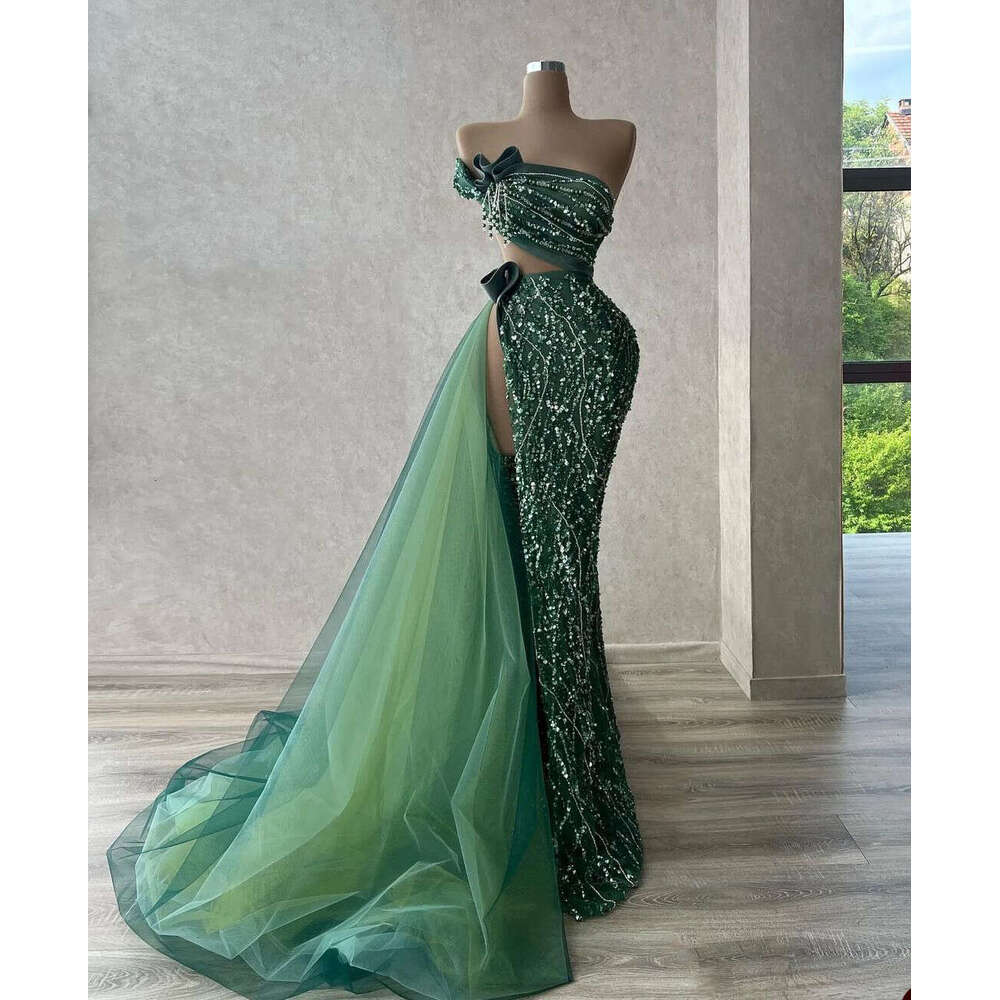 Stylish Green Asymmetrical Mermaid Evening Dresses Gorgeous Strapless Beadings Crystals Sweep Train Formal Party Gowns With High Split Robes