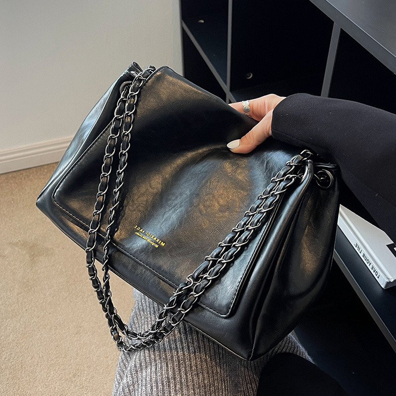 Leather Tote Bag Designer Fashion Classic 10a Top Nikiduncks Woman Handbagevening Bags Large Capacity New Fashionable Autumn And Winter Should Saddle 