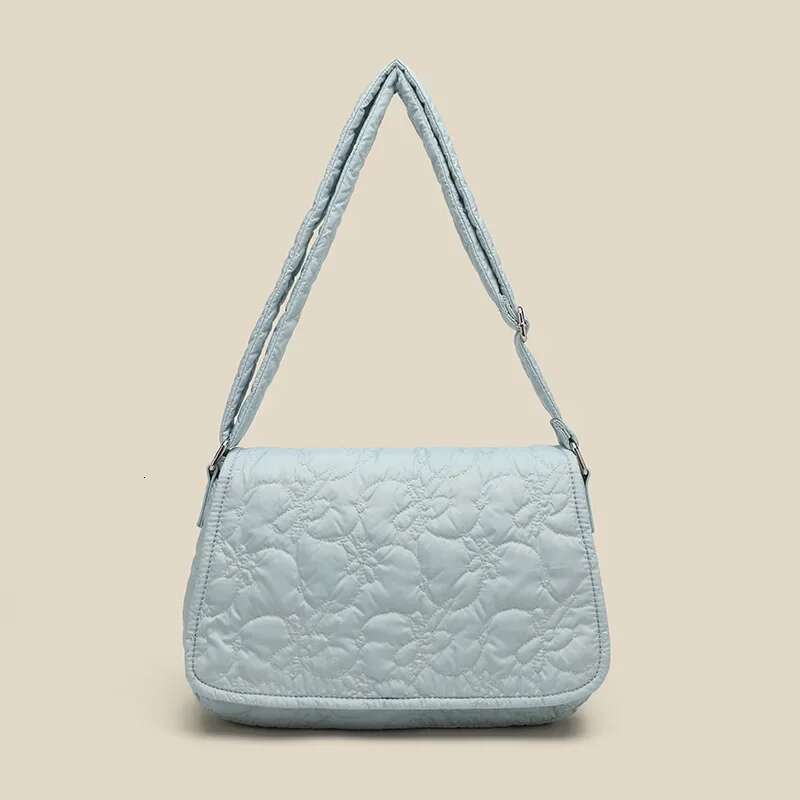 Designer Bag Small Trend Design Shoulder Bag New Simple Texture Pleated Bag Large Capacity Female Tote Bag Handbag Bags For Women