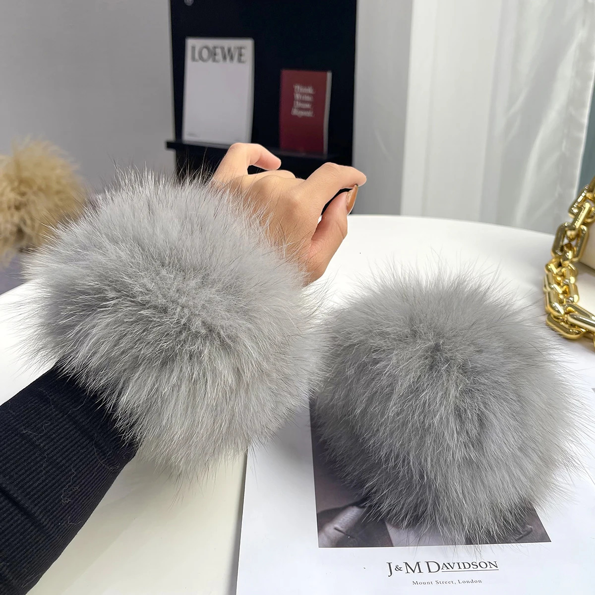 Fox Fur Cuff Arm Warmer Womens Bracelet Real Fur Wristband Gloves High quality Fox Fur Cuff selling Wristband Warmer 241106