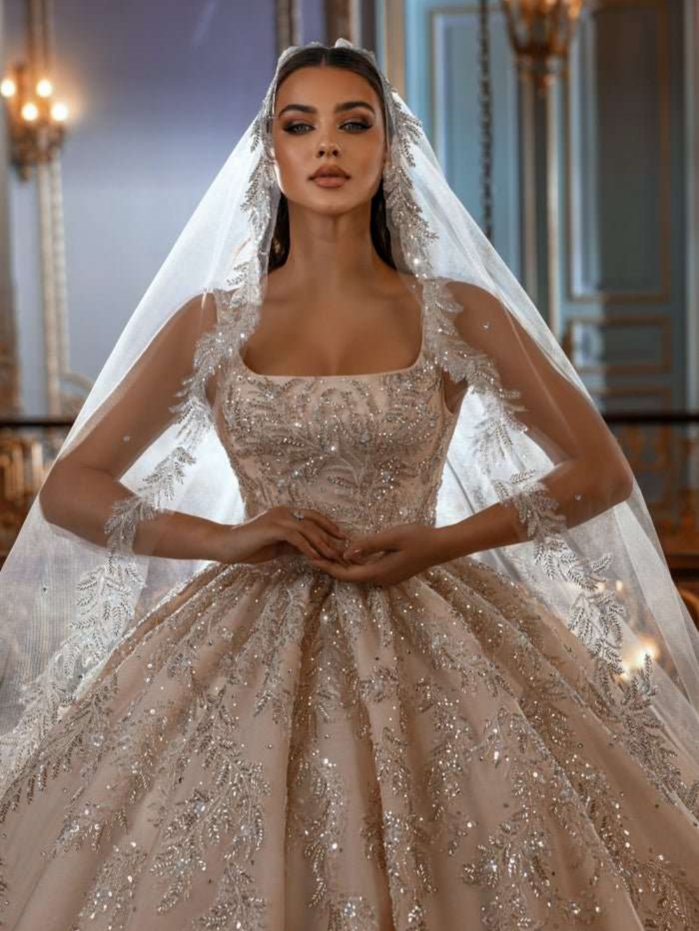 Gorgeous Square Neck Ball Gown With Veil Sequins Beaded Appliques Wedding Dress Customized Long Sweep Train Bridal Dresses