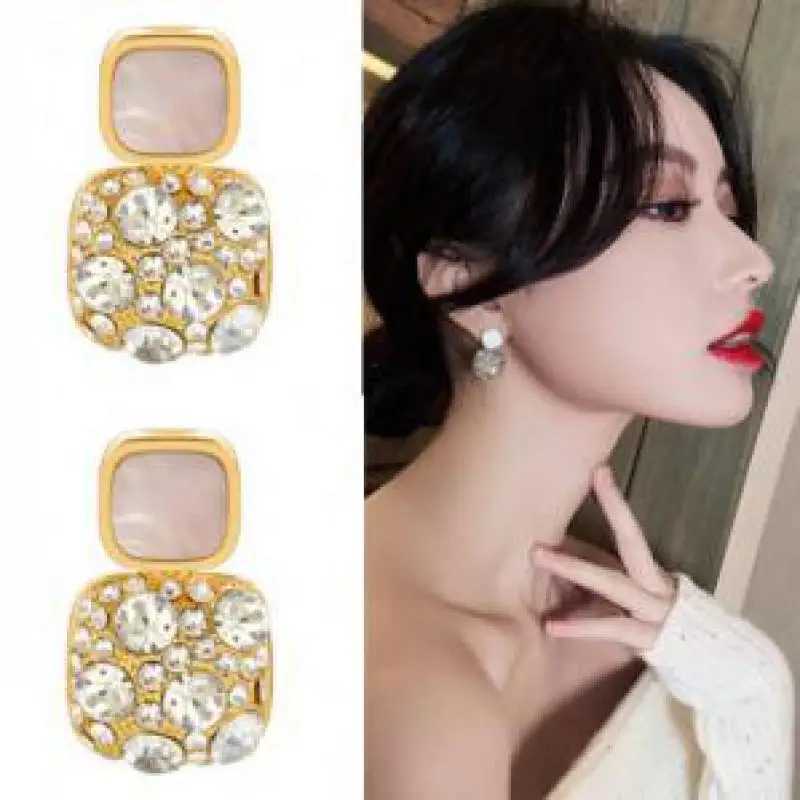 S925 Silver Needle Geely Rhinestone Square Earrings New Internet Celebrity Temperature Beauty Earrings Jewelry Accessories X241106