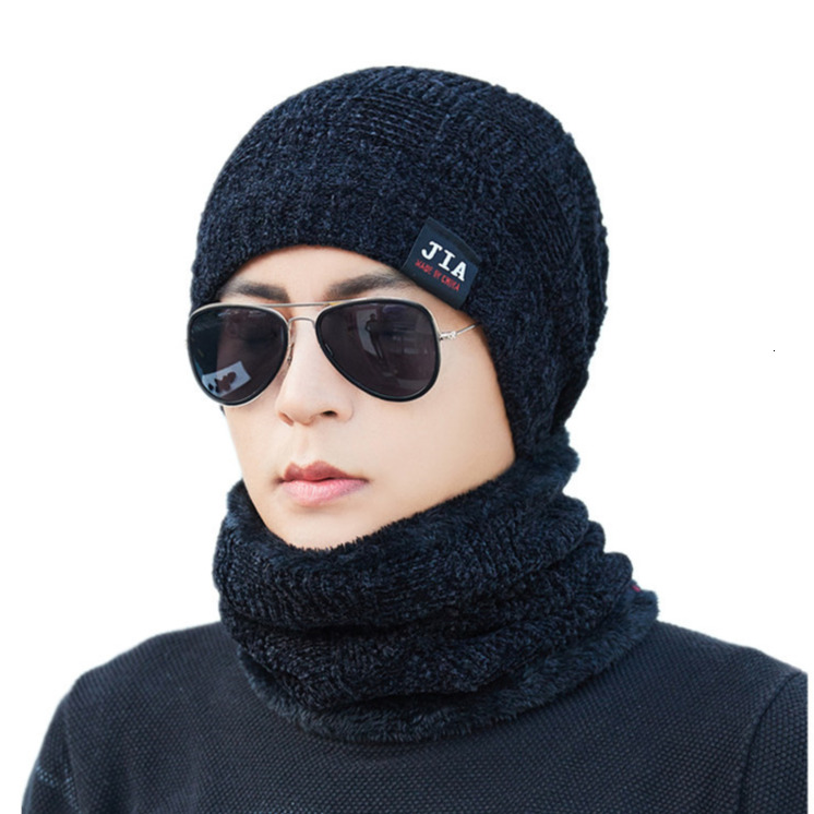 High quality design, men and women Winter Snow Knitted Outdoor Windproof and Warm with Neck Hat Two Piece Set