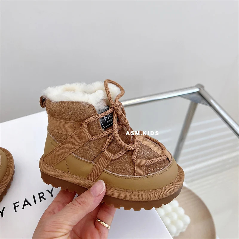 Winter Childrens Snow Boots Warm Plush Childrens Shoes Anti slip Fashion Baby Shoes 241106