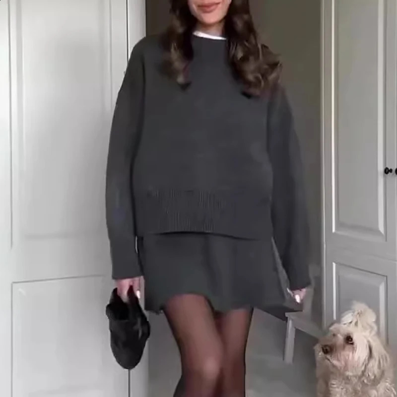 2024 Autumn Winter Knitted Womens Two Piece Sets Casual O-neck Long Sleeved Sweater Skirt Suits Vintage Commuting Slim Outfit 241105