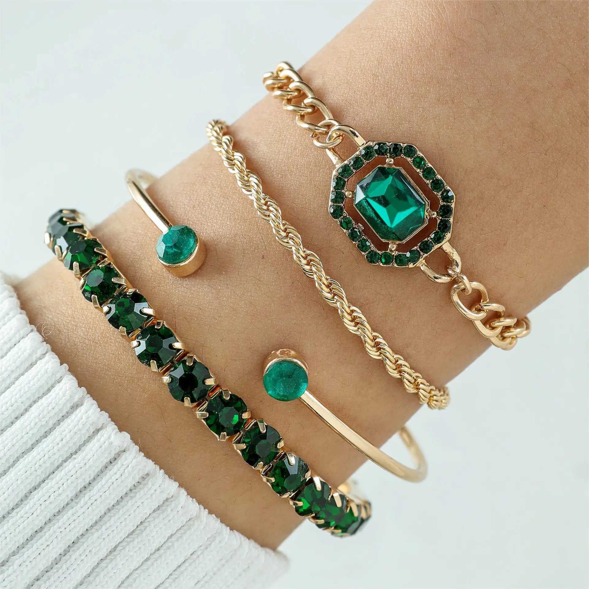 Retro style bracelet spinning rhinestone Shiny Infinity symbol Geely green rhinestone bracelet environmentally friendly X241106