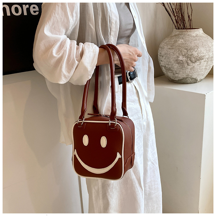 Fashionable And Versatile Autumn Smiling Face Handbag, Single Shoulder Crossbody Small Square Bag Designer Bags Handbags Women