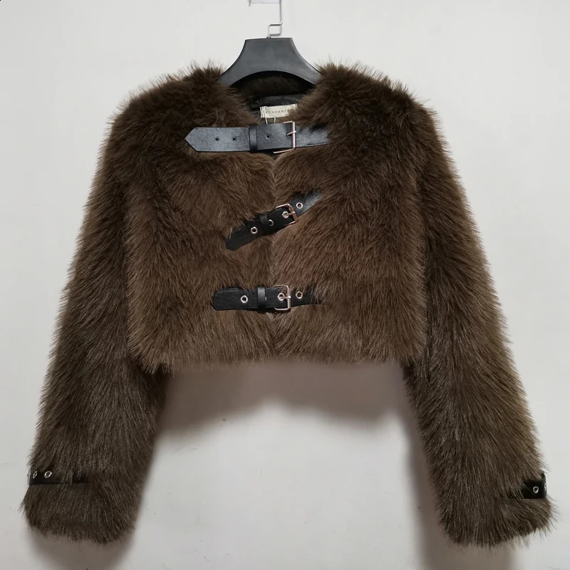Environmentally Friendly Faux Fur Coats Women Winter Fall Short Cut Long Sleeves Belt Buttons Thick Warm Lady 241104