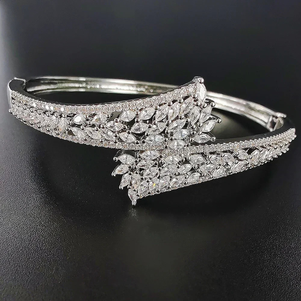 ner y Bracelet Bangle for Wedding Women Party Christmas Day Gift Vintage Copper Jewelry Free Items S8258 241105