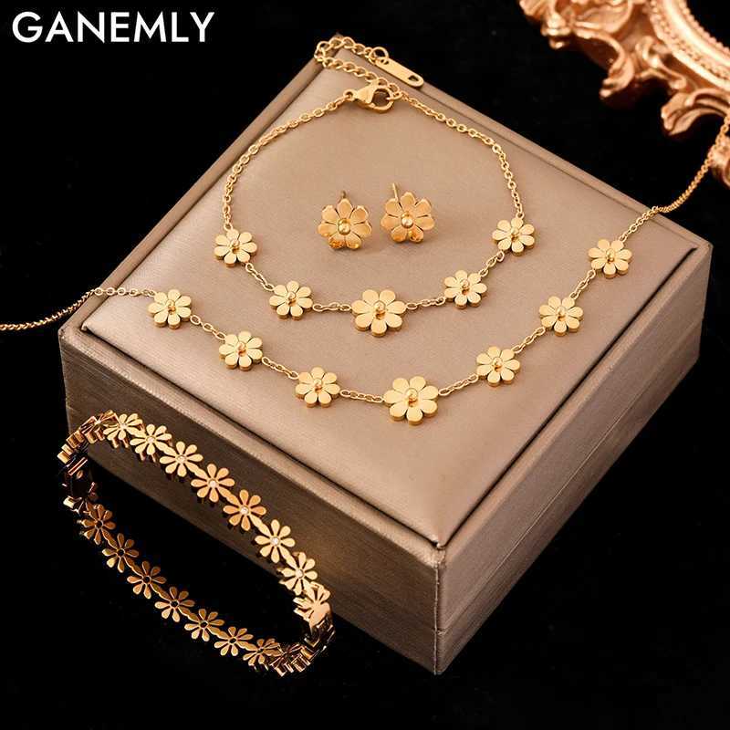 Ganemly 316L stainless steel chrysanthemum necklace earrings bracelet used for fashionable waterproof jewelry 4 sets of womens gifts X241106
