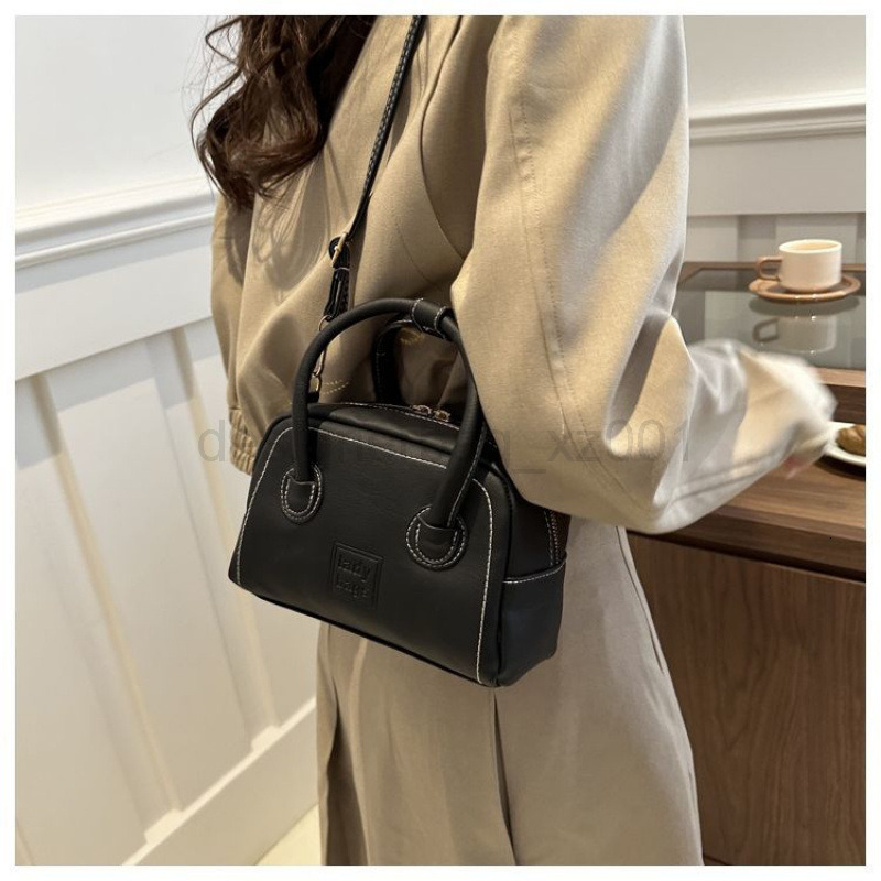 Classic Designer Bag Fashion 10a Top Nikiduncks Woman Handbagevening Bags 2024 New with High and Korean Niche Design Handheld Womens Cro
