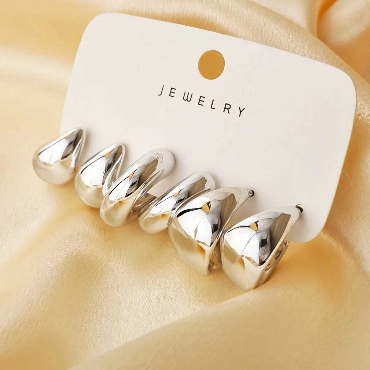 Bohe Retro Smooth Waterdrop Earring Set Wen Geely Gold Round Earrings Party Jewelry X241106