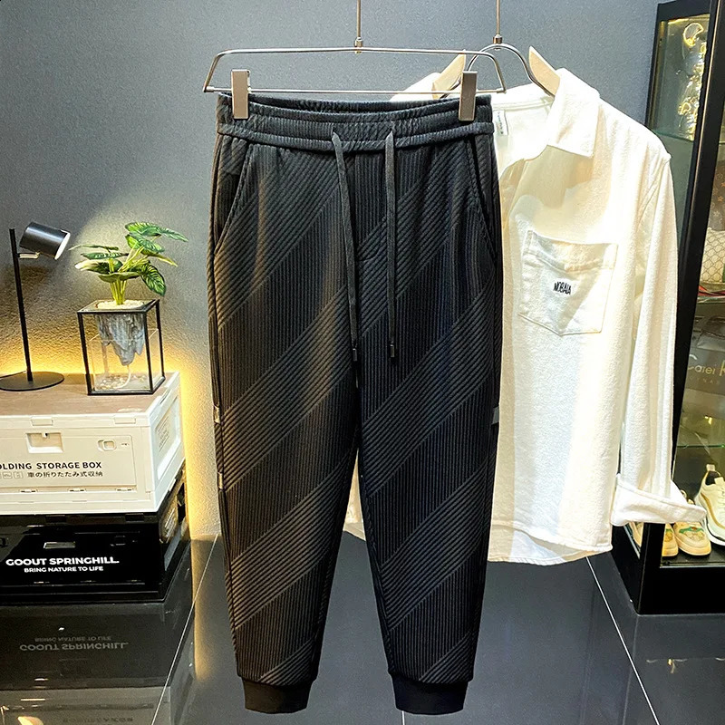 Autumn and Winter Fashion Track Pants Mens HighEnd Affordable y Trendy Patchwork Casual Loose Knitted 241104
