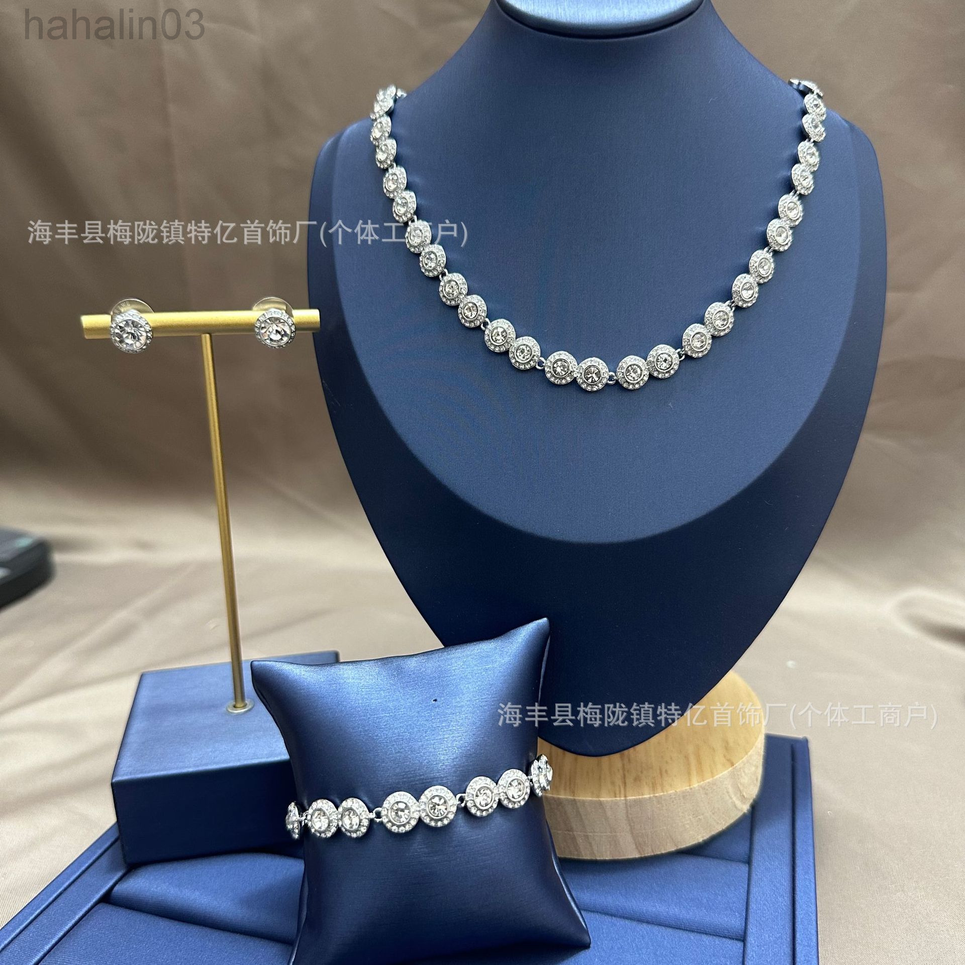 Desginer swarskovi angelic necklace Shi Family Round Button Full Diamond Necklace Bracelet Earnail Set